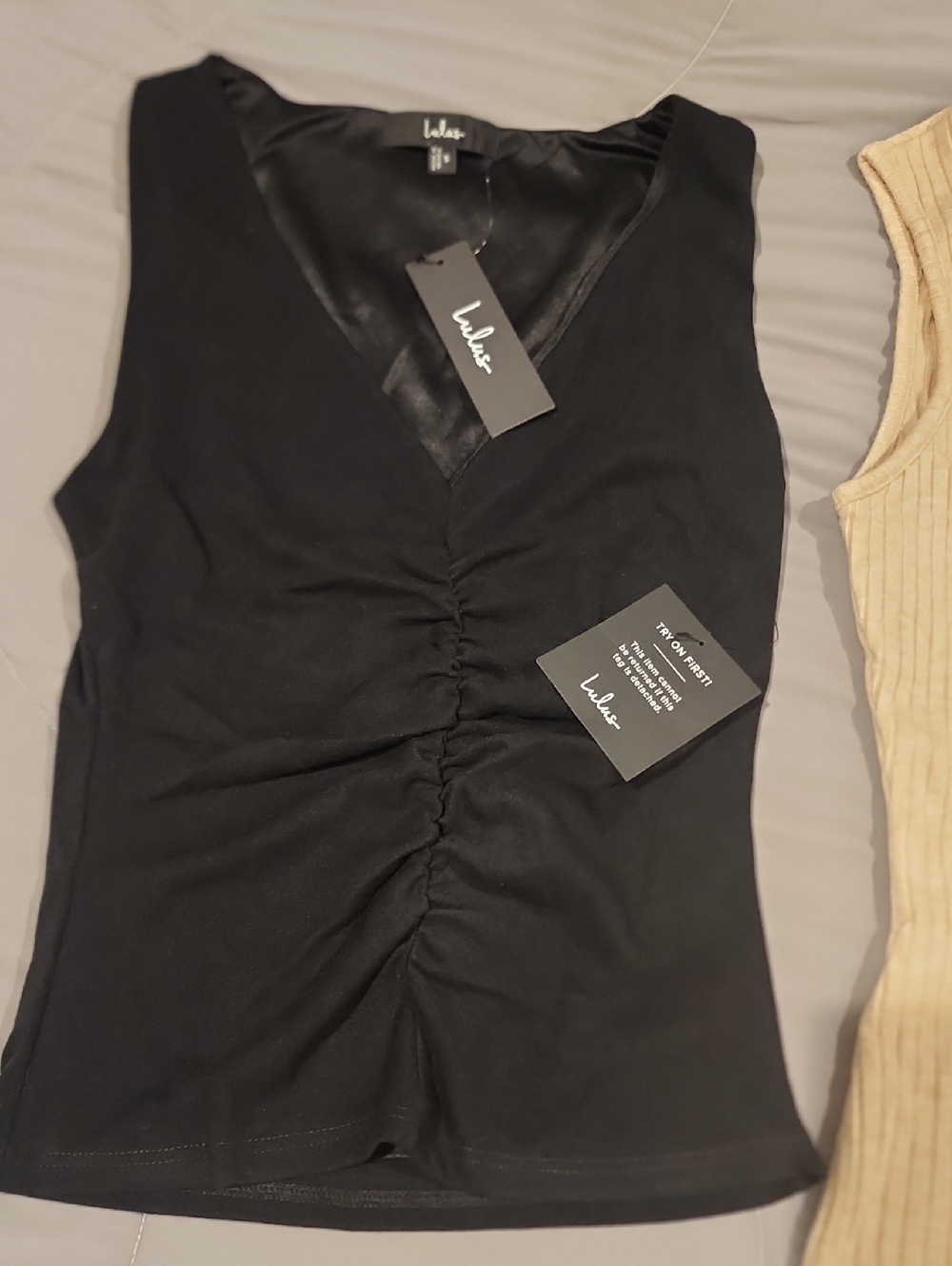 Lulu's Top Bundle - Picture 5 of 9